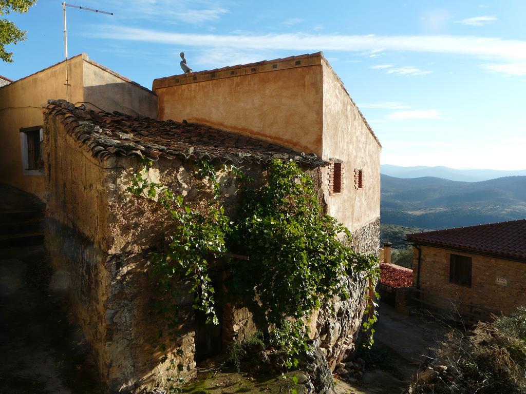 El Nido De La Collalba Leilighet Cabañas del Castillo Eksteriør bilde